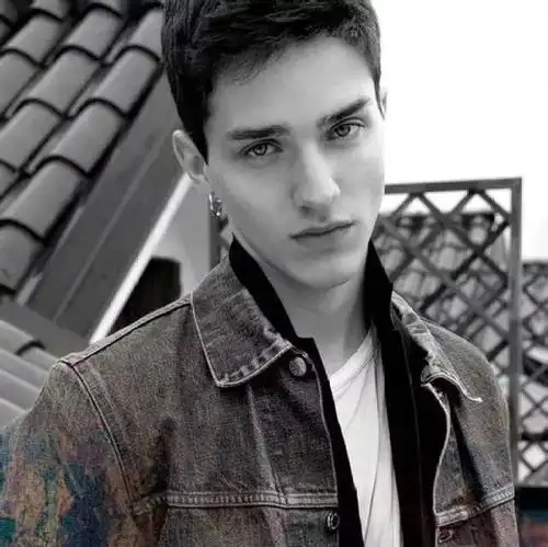 6686体育高级作者Xanthe