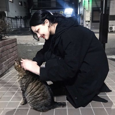 6686体育签约作者一见钟脸