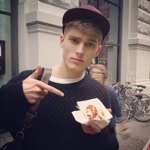 6686体育金牌作者冰海恋雨