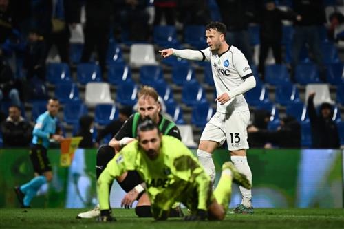 萨索洛 vs 那不勒斯